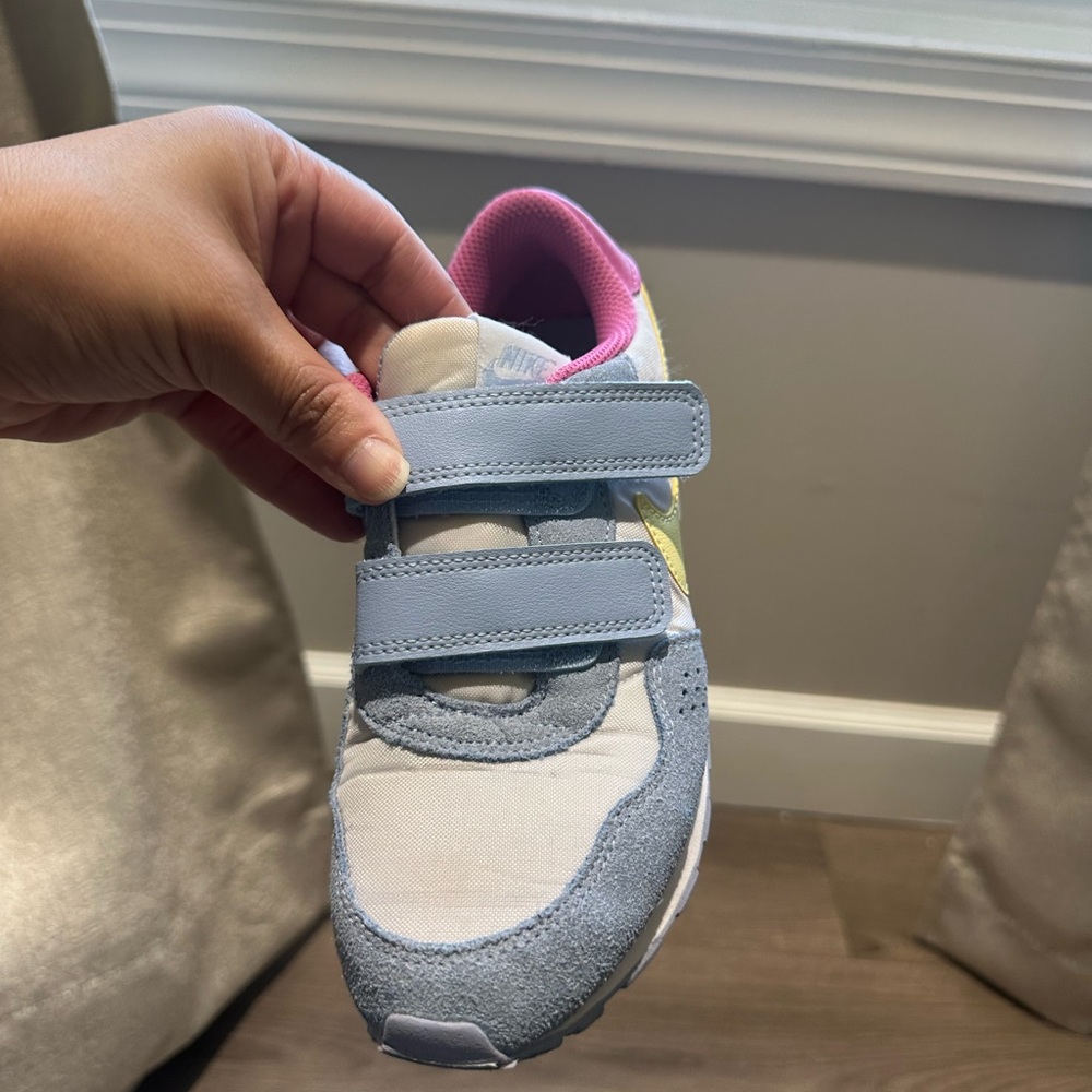 Nike Kids Light Blue, Pink & Yellow Velcro Casual Sneakers - Picture 11 of 15